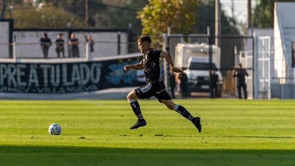 Quali sono i migliori metodi per insegnare a un gatto di razza Siamese a utilizzare la lettiera?